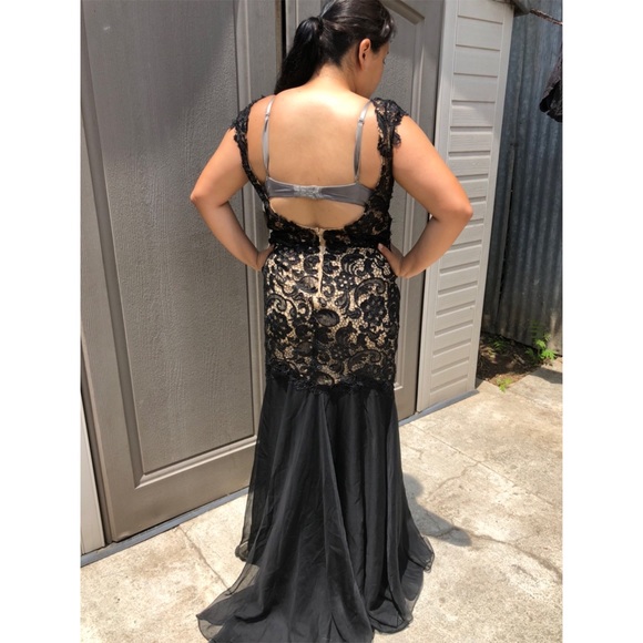 Gorgeous Black Prom Dress - Picture 16 of 16